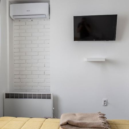 Apartman Pletisanak 고르니 밀라노바츠 외부 사진